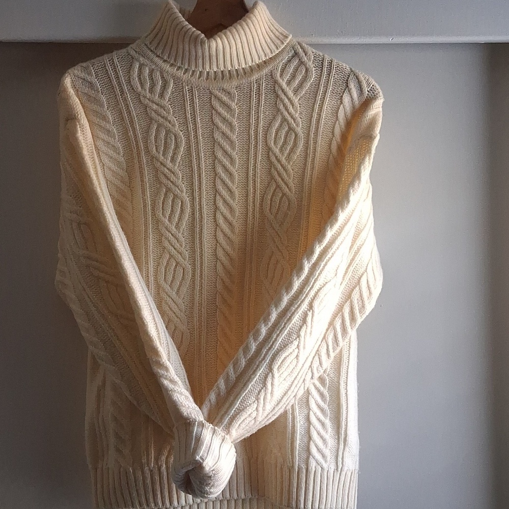 Talbots Vintage Chunky Cable Knit Turtleneck Sweater Ivory Cream Small